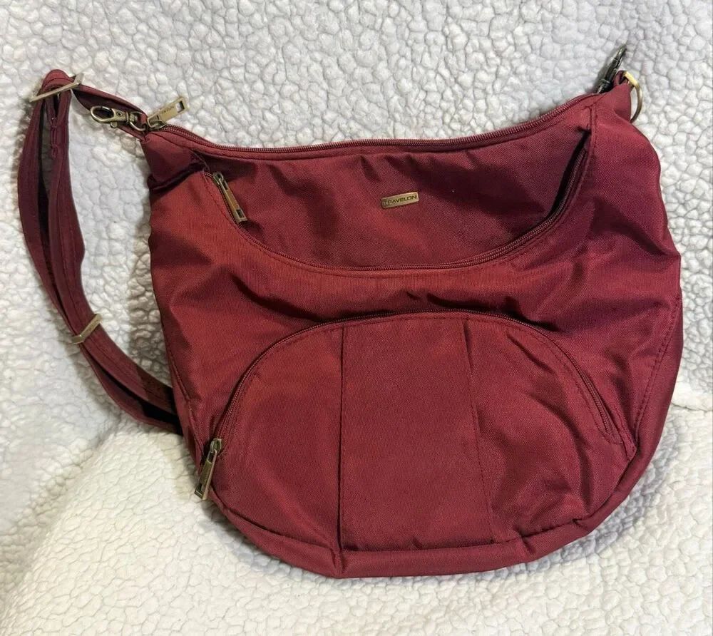 TravelonโAnti Theft RFID Travel Purse